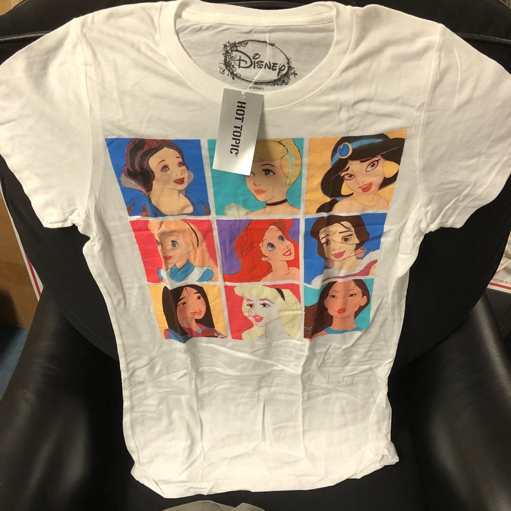 Hot Topic Disney Princess T-Shirt Tee